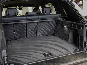 BMW X5 thumbnail