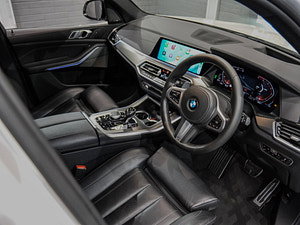 BMW X5 thumbnail