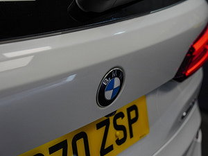 BMW X5 thumbnail