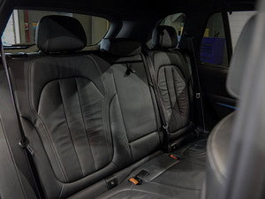 BMW X5 thumbnail
