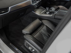 BMW X5 thumbnail