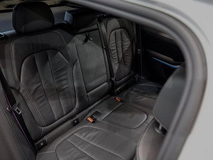 BMW X5 thumbnail