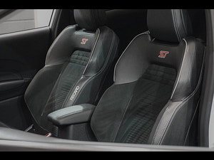 Ford Fiesta thumbnail