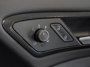 Volkswagen Golf thumbnail