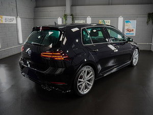 Volkswagen Golf thumbnail