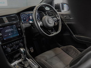 Volkswagen Golf thumbnail
