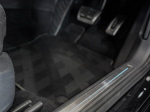 Volkswagen Golf thumbnail