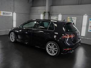 Volkswagen Golf thumbnail