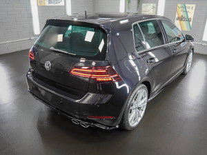 Volkswagen Golf thumbnail