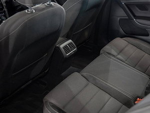Volkswagen Golf thumbnail
