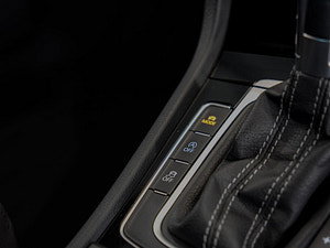 Volkswagen Golf thumbnail