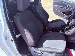 Kia Rio thumbnail