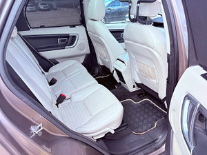 Land Rover Discovery Sport thumbnail