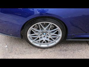 BMW M4 thumbnail