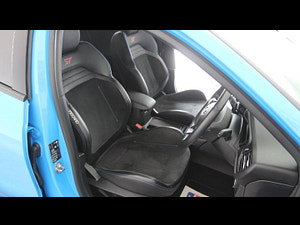 Ford Focus thumbnail