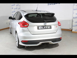 Ford Focus thumbnail