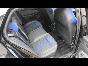Volkswagen Golf thumbnail