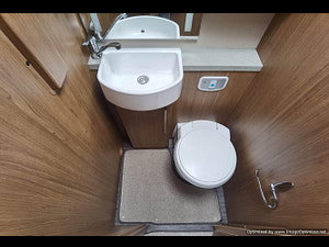 Auto-trail Comanche thumbnail