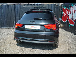 Audi A1 thumbnail