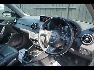 Audi A1 thumbnail