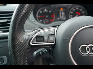 Audi Q3 thumbnail