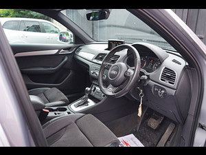 Audi Q3 thumbnail