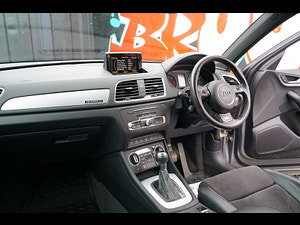 Audi Q3 thumbnail