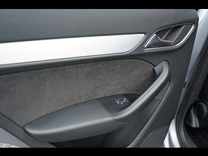 Audi Q3 thumbnail