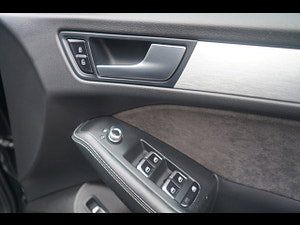 Audi SQ5 thumbnail