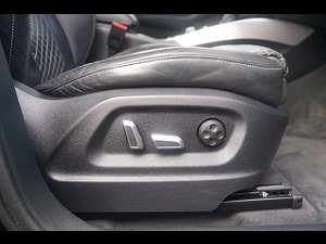 Audi SQ5 thumbnail