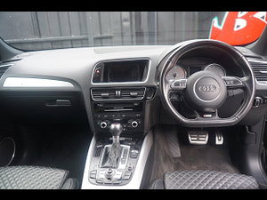 Audi SQ5 thumbnail