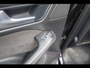 Audi SQ5 thumbnail