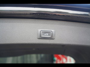 Audi SQ5 thumbnail