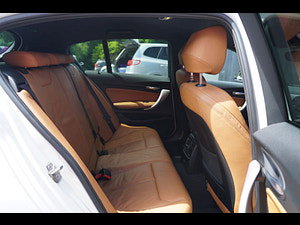 BMW 1 Series thumbnail