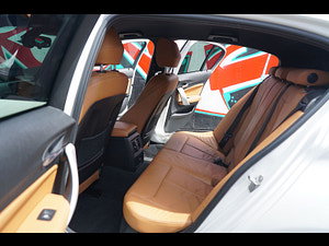 BMW 1 Series thumbnail
