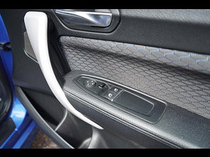 BMW 2 Series thumbnail