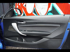 BMW 2 Series thumbnail