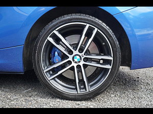 BMW 2 Series thumbnail