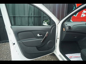 Dacia Sandero thumbnail