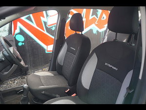 Dacia Sandero Stepway thumbnail