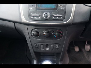 Dacia Sandero Stepway thumbnail