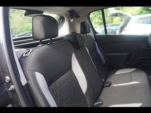 Dacia Sandero Stepway thumbnail