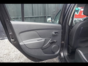 Dacia Sandero Stepway thumbnail