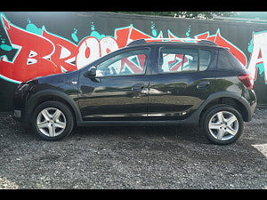 Dacia Sandero Stepway thumbnail