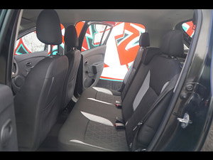Dacia Sandero Stepway thumbnail