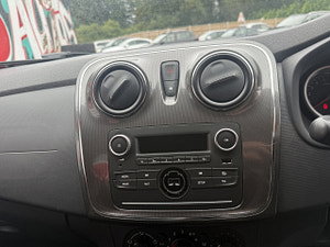 Dacia Sandero Stepway thumbnail