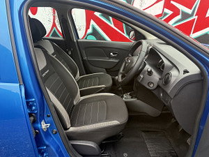Dacia Sandero Stepway thumbnail