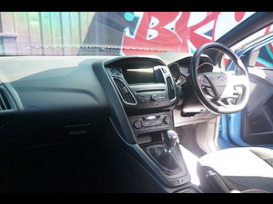 Ford Focus thumbnail
