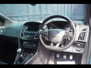 Ford Focus thumbnail