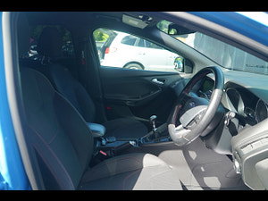 Ford Focus thumbnail